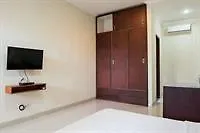 Reddoorz @ Taman Sari Marlboro Hotel